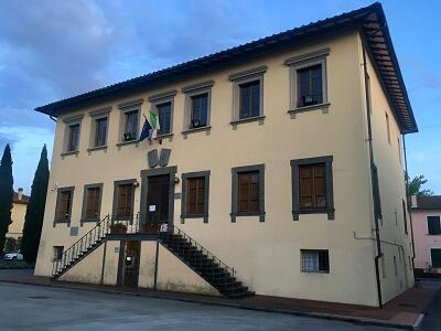 Porcari, lutto cittadino per l'ultimo saluto alla bambina di 11 anni