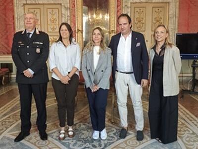 La nuova campagna contro l'abbandono dei rifiuti di Sistema Ambiente e comune: "Chi abbandona i rifiuti, abbandona la città"