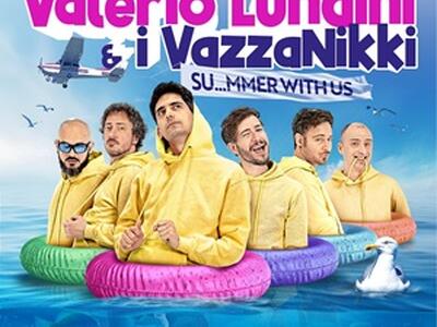 Luglio Altopascese, Valerio Lundini e i VazzaNikki in Piazza Ricasoli con "SU...MMER WITH US"