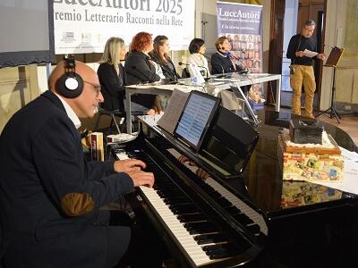Salone del libro di Torino. Giovedì 14 maggio alle 13 "Racconti nella Rete" allo stand della Regione Toscana