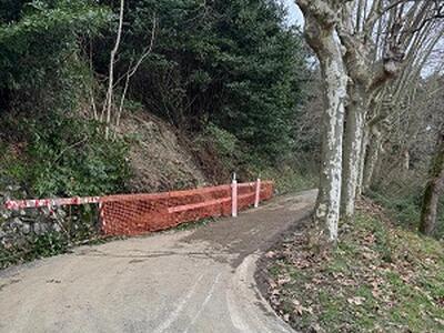 Frana sulla via di San Macario in Monte, intervento in somma urgenza per evitare l'isolamento della frazione