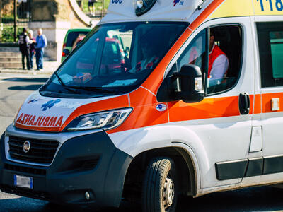 Donna a piedi investita da un’auto all’Arancio: ricoverata in codice rosso