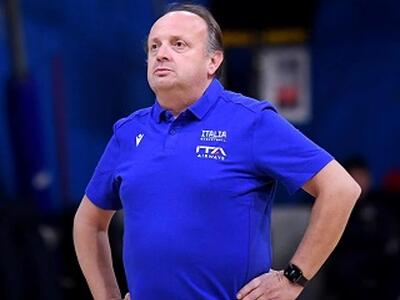 L'allenatore della Nazionale femminile Andrea Capobianco a Lucca