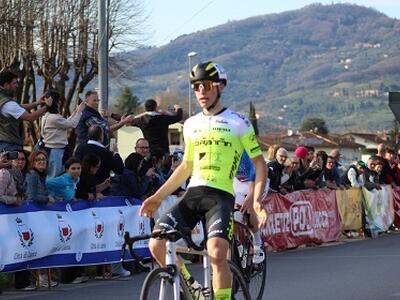 Andrea Fiacco vince lo sprint a due superando Manuel Solenne e conquistando la Coppa Cei