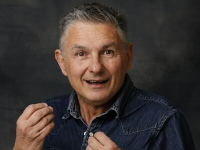 Alessandro Paci chiude il week-end dell'Estate Porcarese con Non solo barzellette
