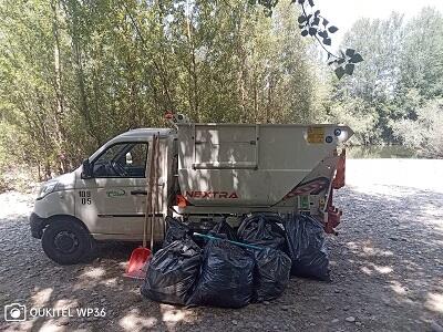 Parco Fluviale, pulizia straordinaria di Sistema Ambiente della spiaggetta del "Drappo Verde": rimossi i rifiuti abbandonati 