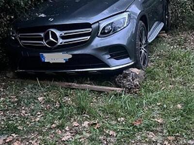 Anziano disperso in zona boschiva ritrovato e soccorso grazie alla sinergia operativa dalla polizia e i vigili del fuoco