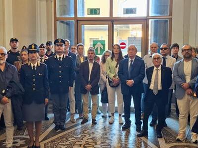 Il bozzetto del "San Michele" donato alla questura di Lucca