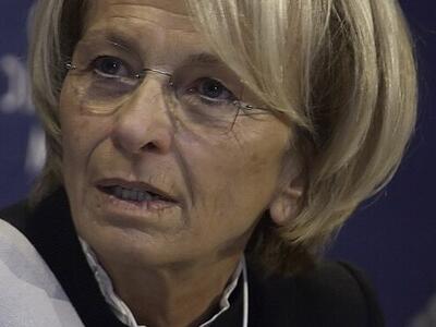 Emma Bonino oltre le celebrazioni: luci, ombre e contraddizioni di un’eredità politica