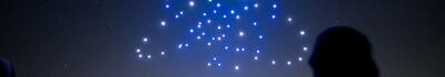 Notte Bianca, il suggestivo spettacolo dei droni luminosi in piazzale Arrigoni