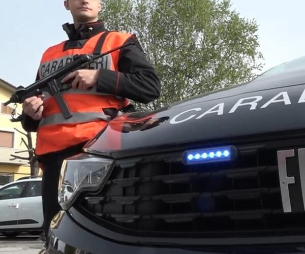 Operazione antidroga dei carabinieri in Garfagnana: arrestato 40enne di Castelnuovo con oltre due chili di marijuana