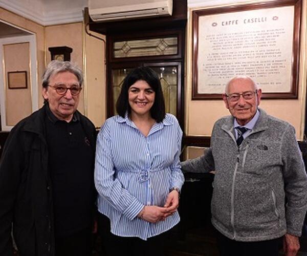 Riaperto oggi l'Antico Caffè Di Simo sulle note di brani di musica jazz