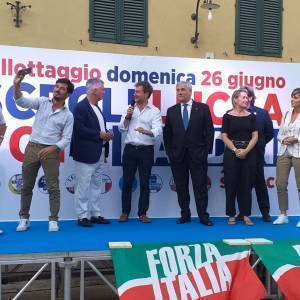 ab5bfc7f-2908-40be-9a74-941d8766fe89