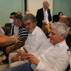 525dff21-9ba7-4ded-8b96-206bd51d000c