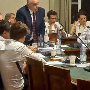 43b01918-7358-4082-a0d9-29a07ea97143