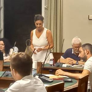 a1f198a5-d4ee-4913-a81b-4d216fd3738c