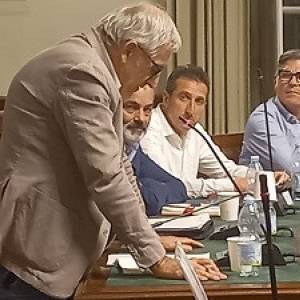 10675367-7ab6-4ab5-b9f7-818068cf527a