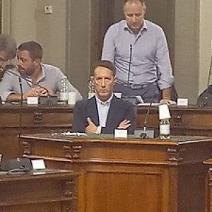 cbdd34ad-c153-4145-b3c2-c07f16d94249