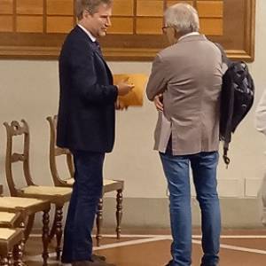 fc521653-e971-410b-8942-2015698b0c36