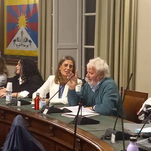 e371f26d-52a9-4f25-9bcd-75f77f520e88