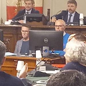 f2aa3bb6-6884-4d4b-80f0-4a860a1a51e7