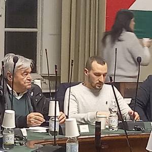 6fcb49f8-1e89-42a9-b732-515125d7c9d1