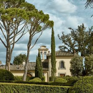 The_Chapel_Exterior_P - Copia