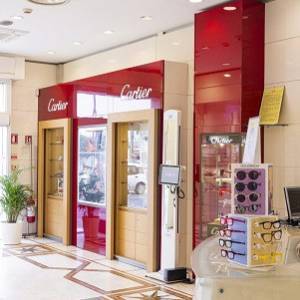 e298c8f6-81e3-403f-823d-876361f88921