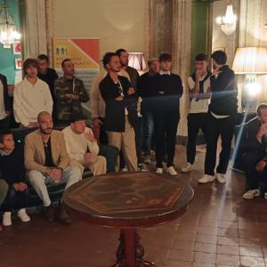 f285b32e-ca70-4ff8-a76b-ad12bd219ac2