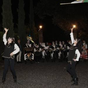 9f87dc76-da66-4e68-a905-53f561d9c49d