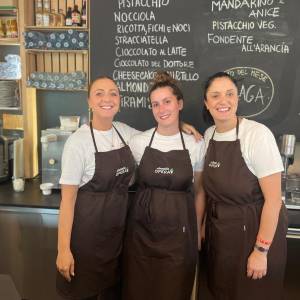 fb0d80f0-b827-48da-aa1c-9d0424553293