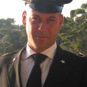 3d000457-92fc-4b8a-9819-7e1debe9f5b4