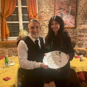 d87e704d-1c72-46c5-a1ed-12d72f92ba28