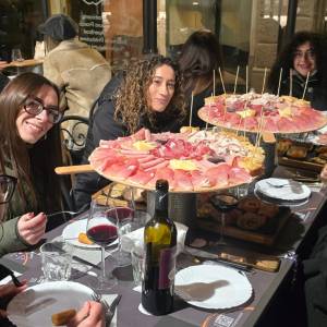 943bdb5d-83f1-4c41-bc3b-7d1604bfa450