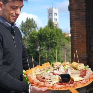 e7f27c93-ab06-4fa0-85aa-c62a483481d2