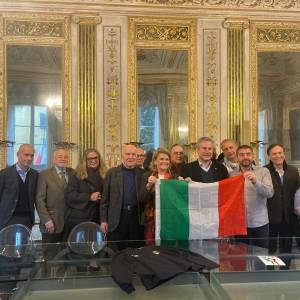 d6f05eaf-7f94-4741-90ba-54ac7d9760b5