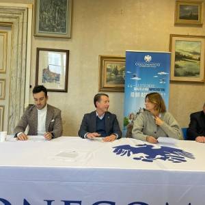 2d0b19ab-d670-4a39-92e2-4592937990af