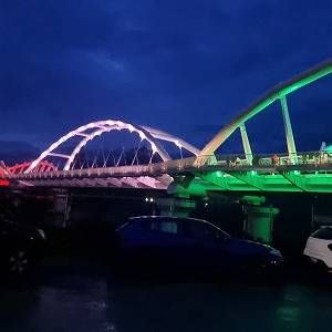 8b5f1217-bfbc-4ca9-8051-21c0e6d986af