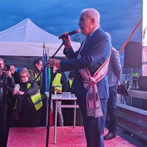 fe7890fb-4798-440e-921a-39615ac0d9c9