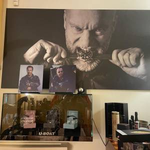 31908615-8b9f-403f-8279-0e3dc9c76453