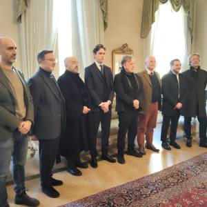 6a82e0ca-5b76-415f-b1b8-dd592a1715ee