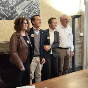 8ca9e325-d876-492a-aa26-d9a5fc3f0890