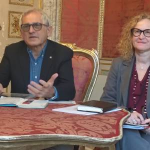 403362c5-066e-40df-b7f5-b08fd561e7f9