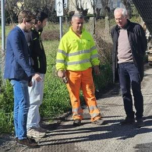 Vicesindaco Francesconi su una viabilità