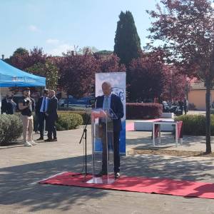 844136c6-67a8-4ce9-a3d2-abba903ce821