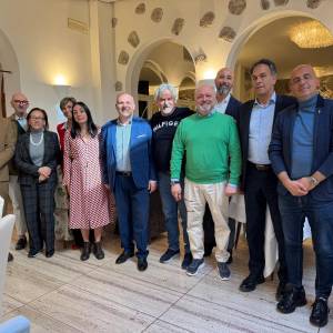 f1f7abeb-6abb-4af4-ae7c-3d36a023d375