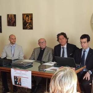 b7a78726-1eb7-4c50-966d-ac5b6a897f55