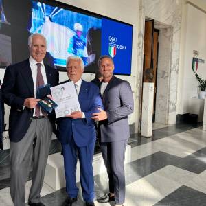 e8fdfa51-e676-4638-8ac4-f1477969c6b7