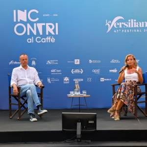 Beatrice Venezi al Caffè de La Versiliana 2026-08-01 at 18.56.42